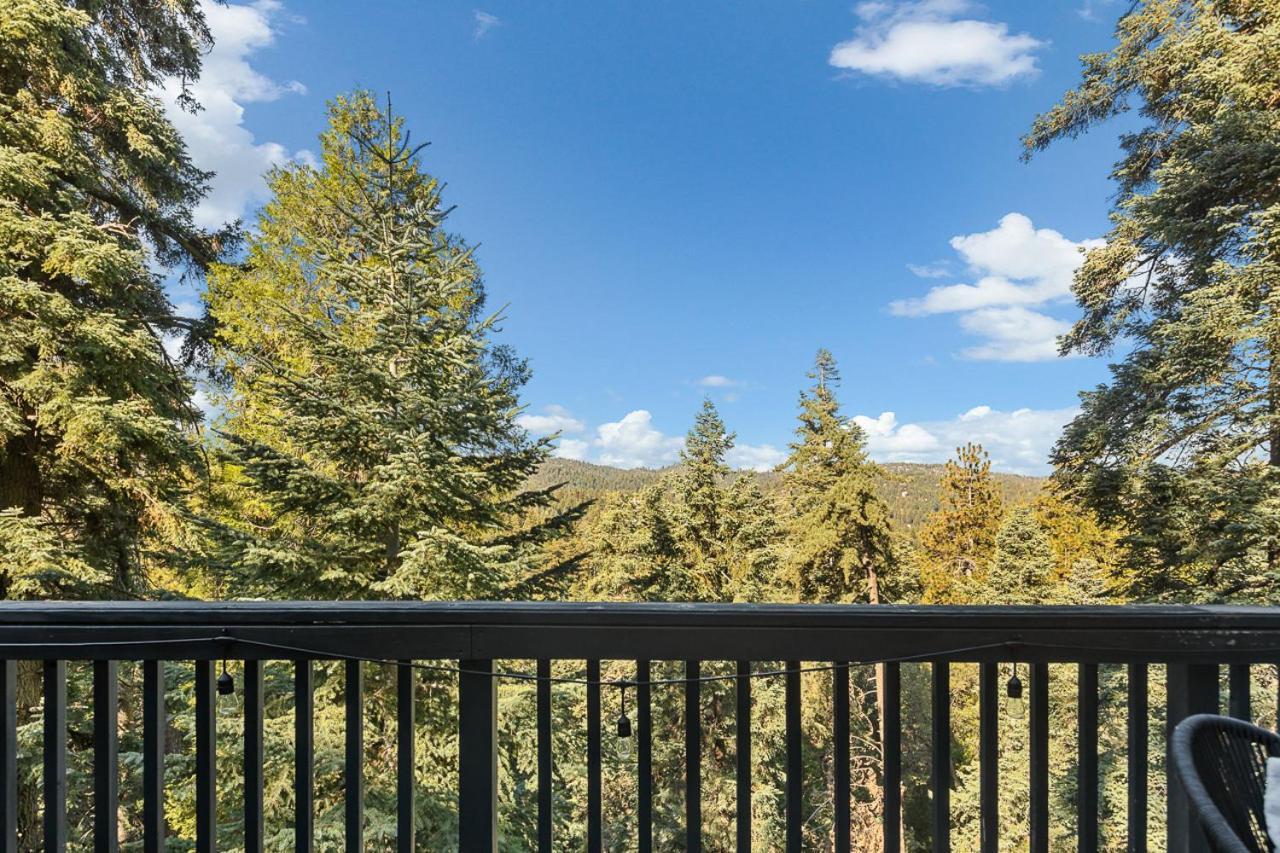 Romantic & Family Friendly Chalet In The Woods Лейк-Эрроухед Экстерьер фото